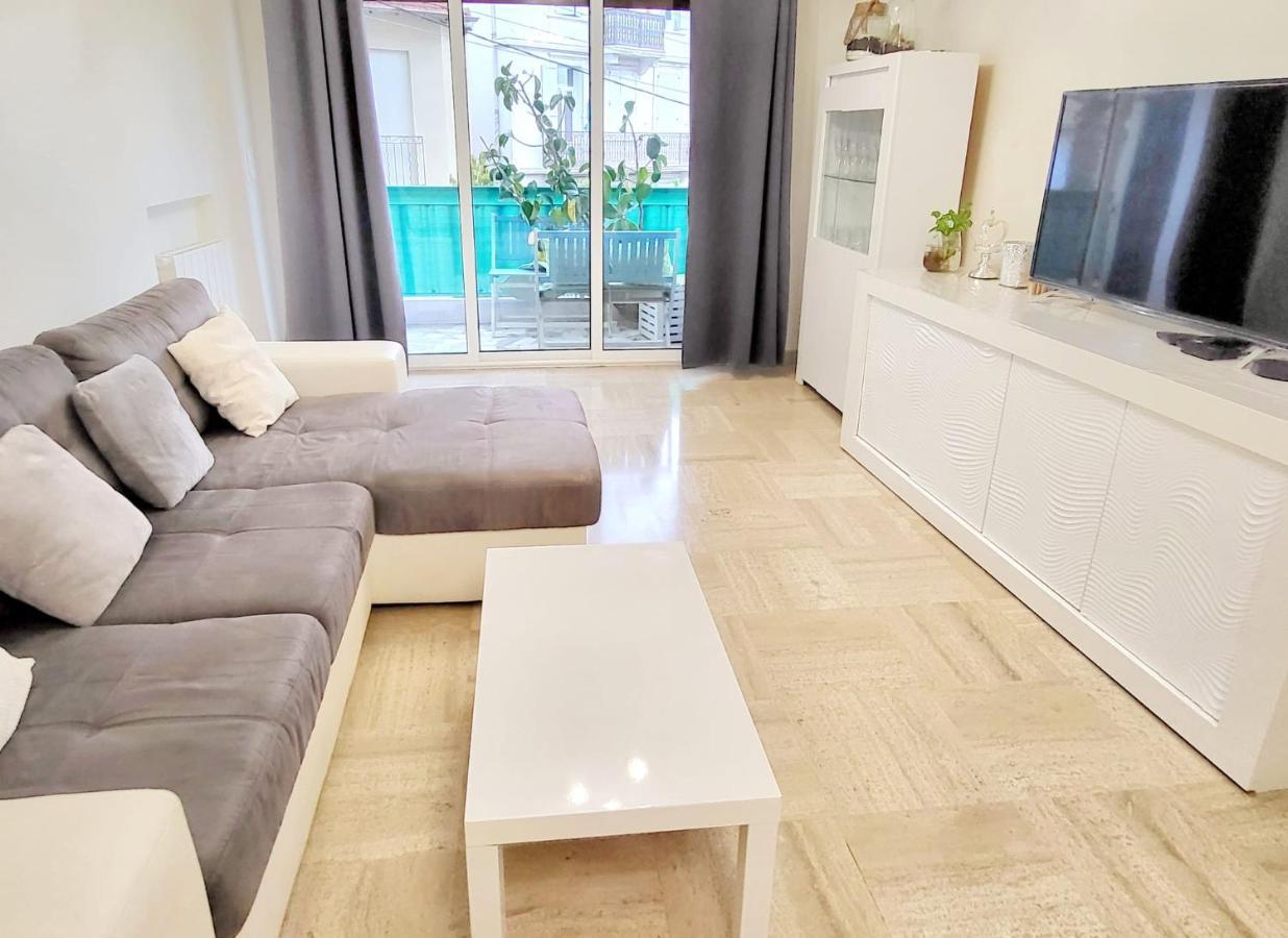 Cannes : Spacious Apartment Exteriör bild